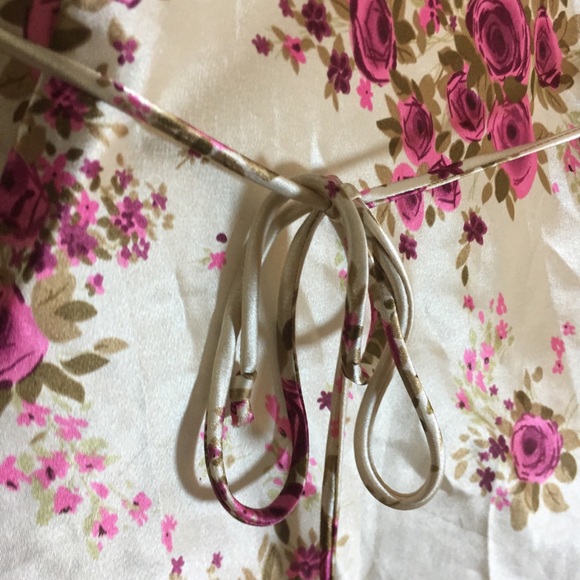 Sexy Satin & Lace Camisole Top - Picture 6 of 8